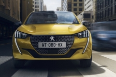 peugeot_208_1902hm_107-700x467