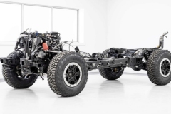 2021 Bronco chassis and powertrain with 2.7-liter EcoBoost V6 engine, 10-speed automatic transmission and Sasquatch Package suspension and tires.