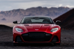 Aston-Martin-DBS-Superleggera-2018-front-face