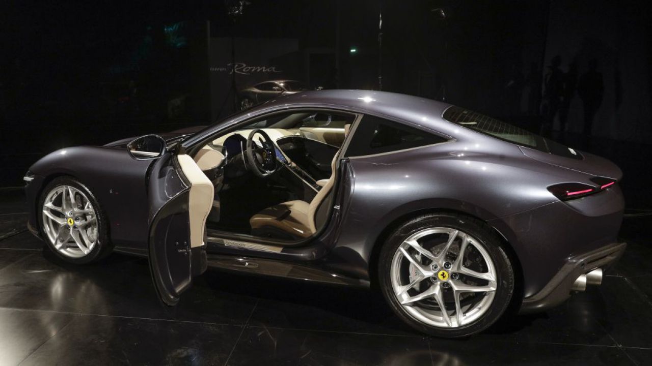ecco-ferrari-roma-tantissime-dettagliatissime-immagini-v4-411258-1280x720