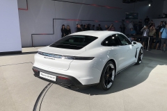 2020-Porsche-Taycan-13418-4.46.04-PM