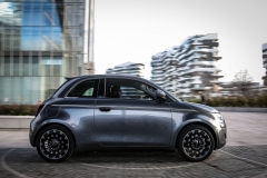 S0-nouvelle-fiat-500-electrique-tout-ce-qu-il-faut-savoir-622571