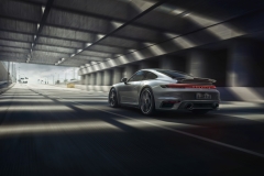 2021-porsche-911-turbo-35