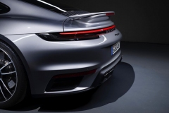 992-Porsche-911-Turbo-S-Coupe-19-1200x675