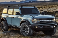 CR-Cars-InlineHero-2021-Ford-Bronco-f-rocks-7-20