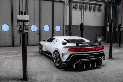 New-2019-Bugatti-Centodieci_31