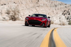 2019-Aston-Martin-DBS-Superleggera-01