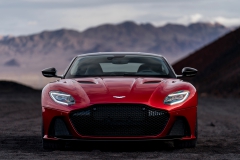 Aston-Martin-DBS-Superleggera-2018-front-face