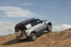 Land-Rover-Defender-24