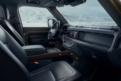 lr-defender2020-13