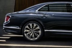 New-Bentley-Flying-Spur-17