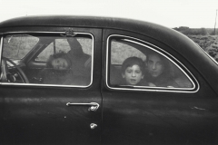 2014_NYR_02877_0146_000robert_frank_family_1956